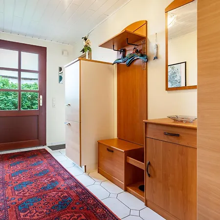 Haus Seeblick بيت للعطل